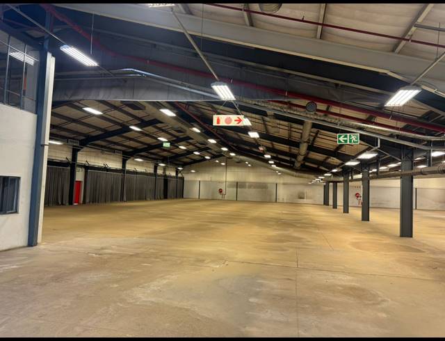 6,873M² WAREHOUSE TO LET IN HERMANSTAD